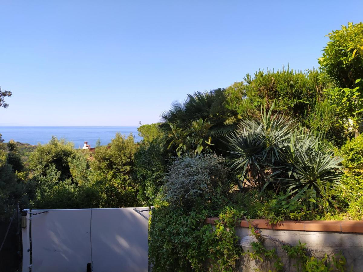 Tra Mare E Bosco Nella Splendida Quercianellaヴィラ エクステリア 写真